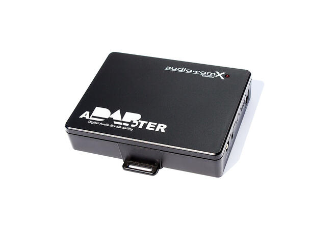 audiocom.no - Brukervennlig DAB+adapter med trådløs overføring via FM