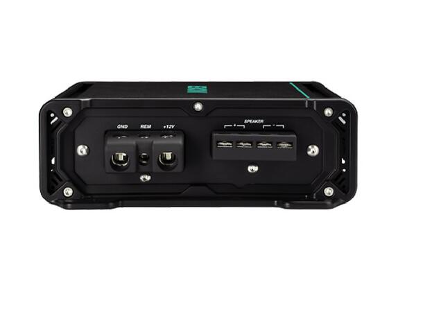 Kicker 48KMA6006 marine forsterker 6x100W KickEQ HP/LP Delefilter 