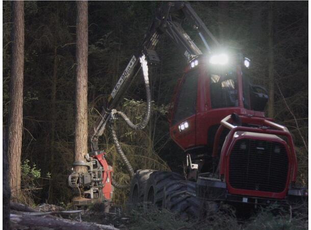 Lazer® Utility 80 110x110mm. 8820 Lumen. 