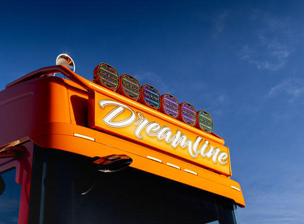 XG9 LED Fjernlys, Hvit Flerfarget parklys – hvit, gul og grønn. 