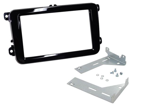Connects2 monteringskit 2-DIN VW/Skoda RCD/RNS-formfaktor (Sort piano) 