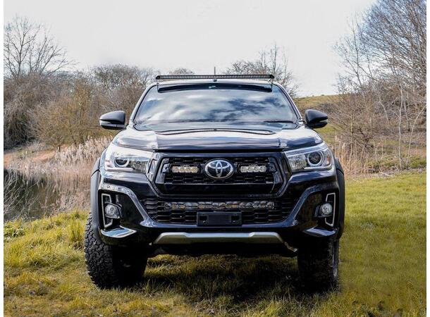 Lazer Roof Kit Hilux 2015+ uten rails, Linear 42