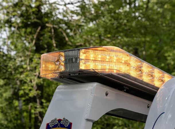 Whelen Freedom IV varsellysbjelke 24V, 152 cm