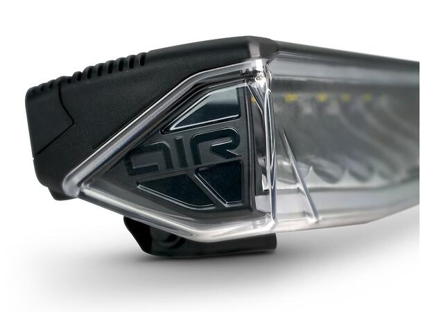 LAZER AIR-130 Elite LED fjernlys m/posisjonslys (hvit/gult) 