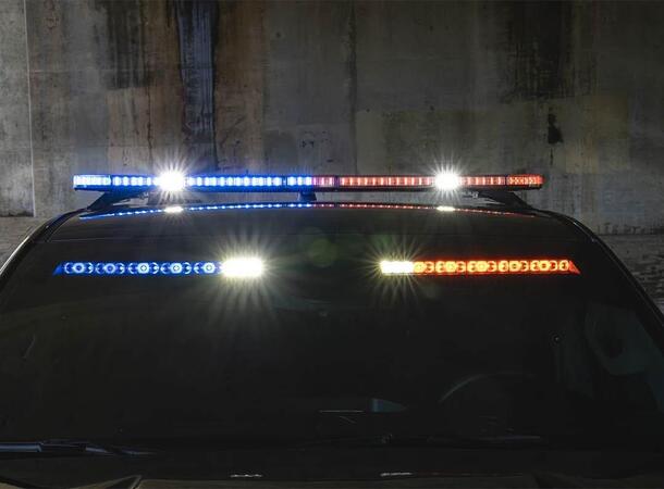 Whelen Edge 9XS varsellysbjelke 12V, 150 cm