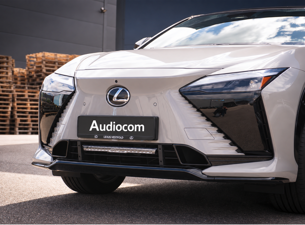 LAZER Glide 18 Elite Lexus RZ 550e 2025-> XBB