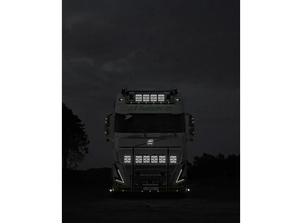 OZZ SQR 9" fjernlys 210mm (Hvit  hus) med park- og varsellys, 21000 lumen 