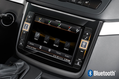 Alpine X800D-V har innebygget blåtann